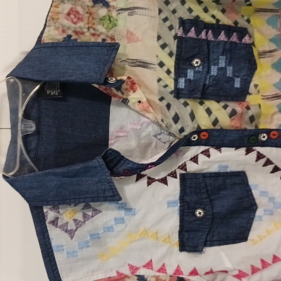 Desigual embroidered southwestern print denim button down - S - Picture 2 of 8